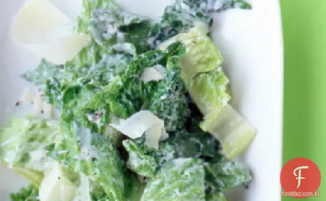 Salada Romaine com molho Caesar