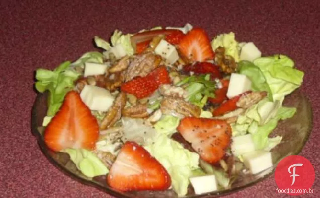 Salada De Morango Com Monterey Jack