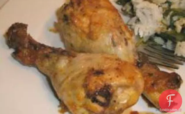 Pernas de frango grelhadas com laranja e alecrim
