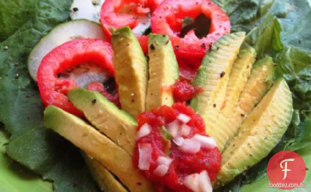 Salada De Verão Com Abacate