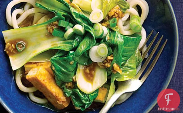 Bok Choy e Tofu Noodle Bowl