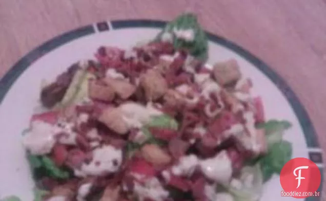 Salada de carne, Bacon e queijo azul de Darthlaurie