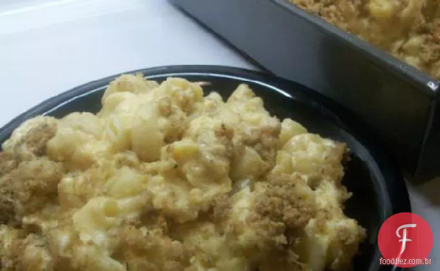 Macarrão cozido e queijo de Alton Brown