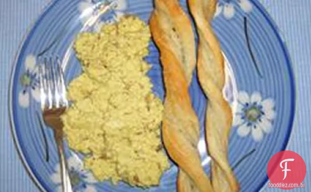 Ovos Mexidos Com Curry Cremoso