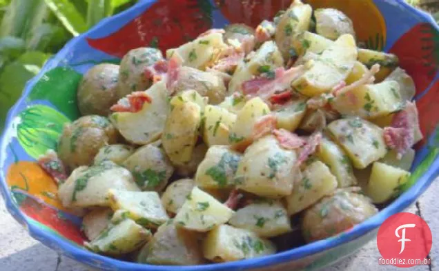 Salada de batata com Bacon e salsa