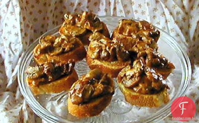 Cogumelos Deviled em Ciabatta torrado