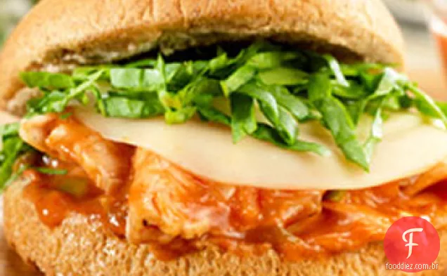 Sanduíches de porco assado e Provolone