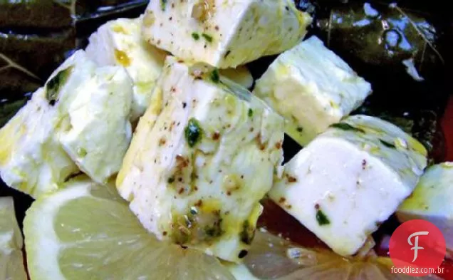 Erva E Alho Marinado Feta