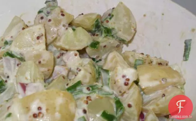 Salada Inteira Da Batata Da Mostarda Do Mel Da Grão