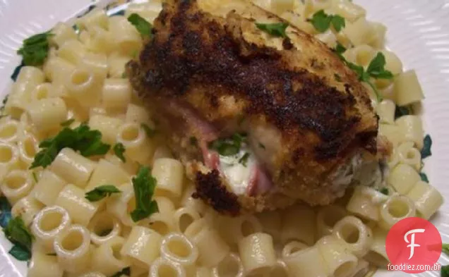 Rollatini De Frango Com Queijo, Presunto E Espinafre