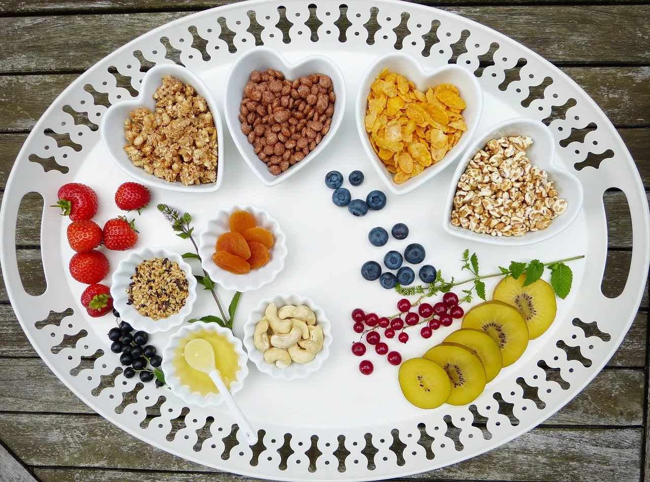 3 dicas simples para reduzir o consumo de alimentos ultraprocessados, recomendadas por um nutricionista qualificado
